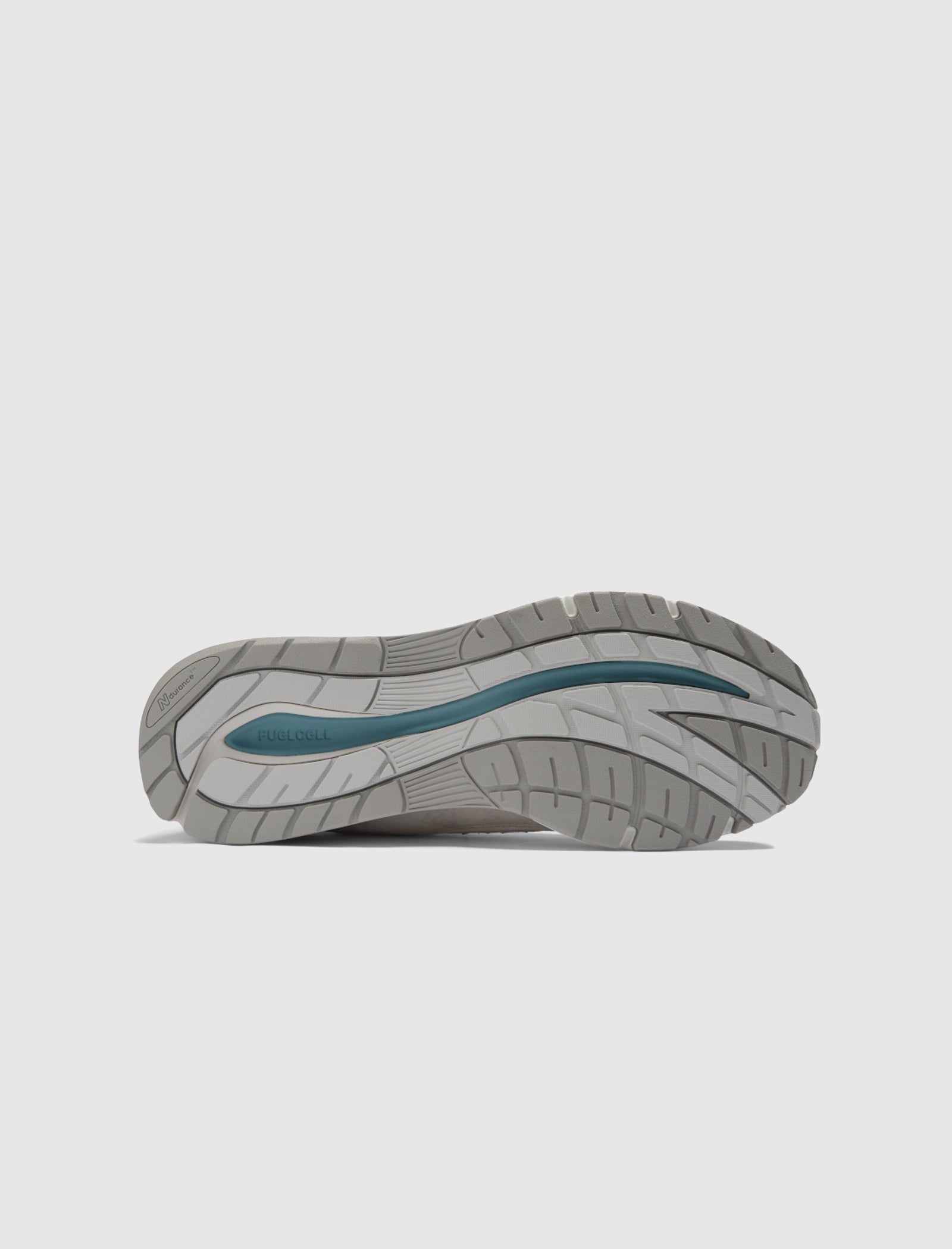 MADE IN UK 991 V2 "NIMBUS CLOUD"