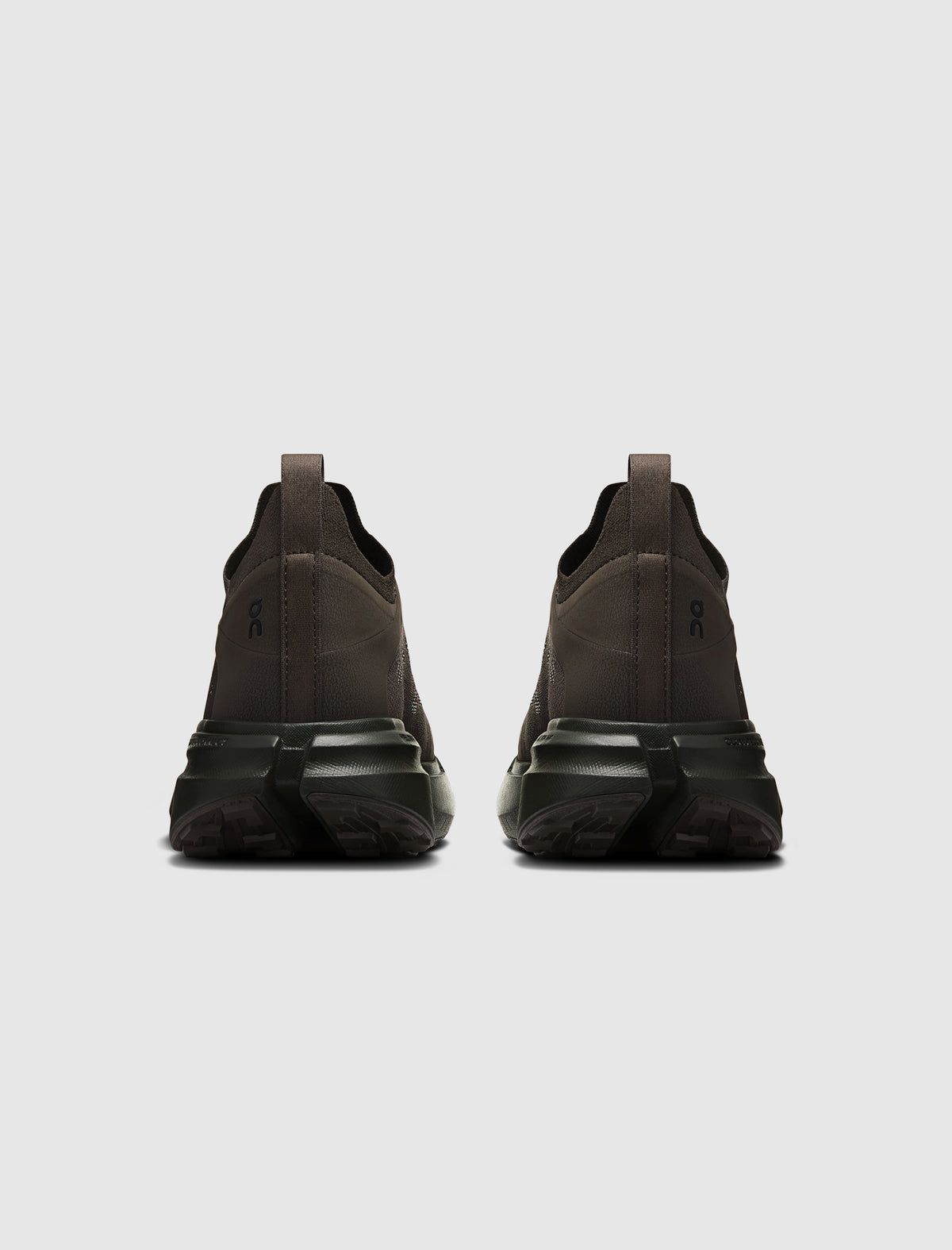 ON RUNNING X PAF CLOUDSOMA