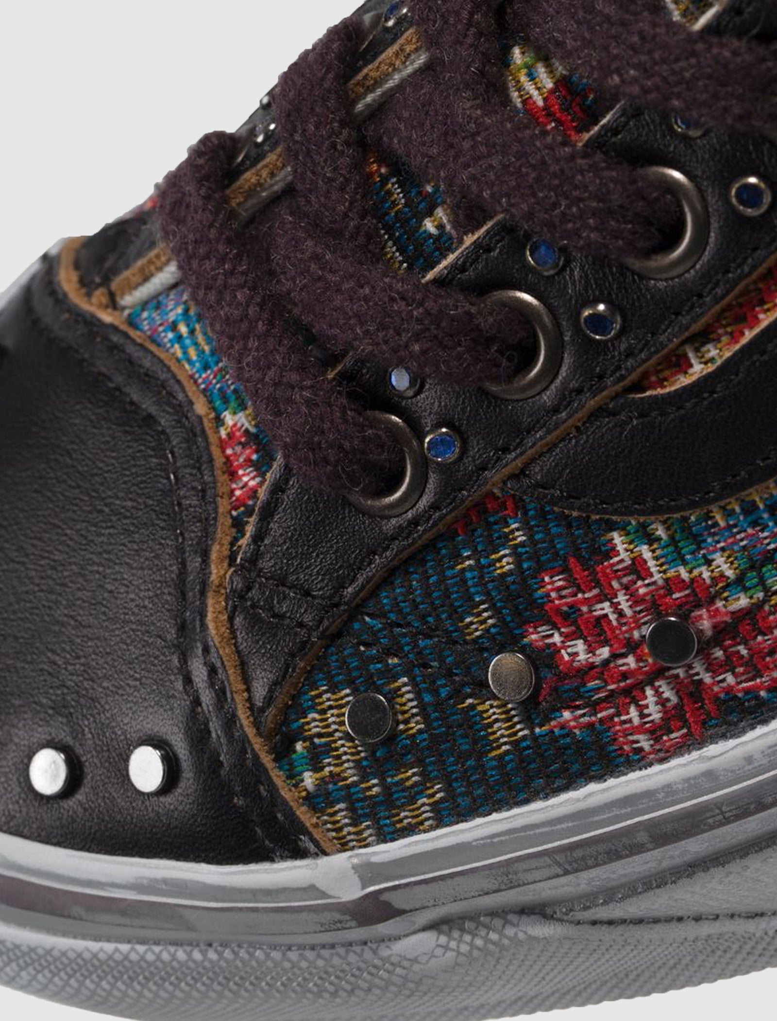 OTW OLD SKOOL 36 VIBRAM "FLORAL BLACK"