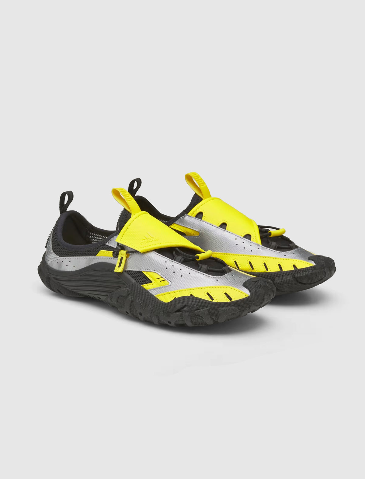 PHARRELL WILLIAMS X ADIDAS WATER MOC