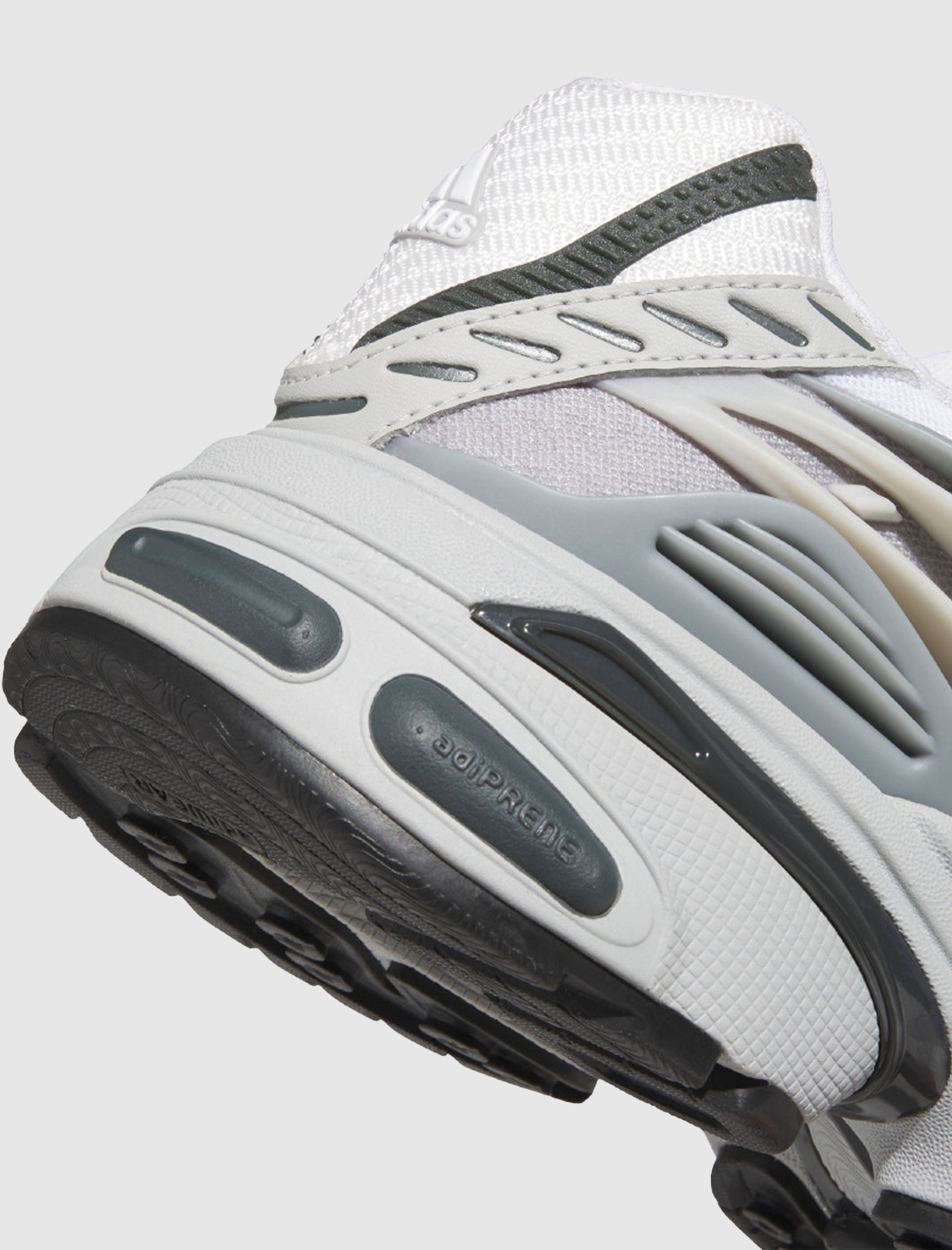 PHARRELL WILLIAMS VIRGINIA ADISTAR JELLYFISH