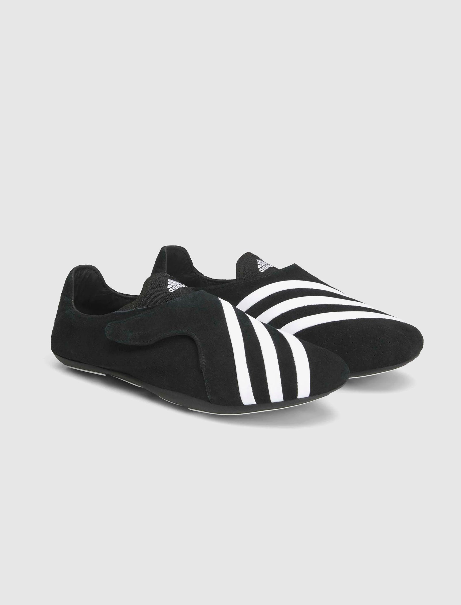 PHARRELL WILLIAMS YOGA VARIO 