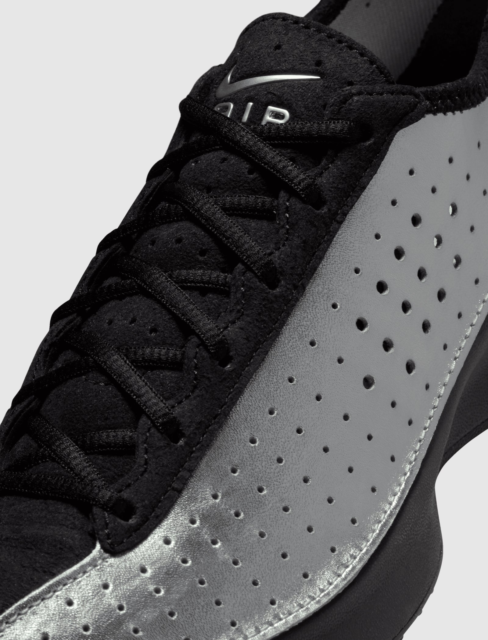 WOMEN'S AIR SUPERFLY "METALLIC SILVER/BLACK"