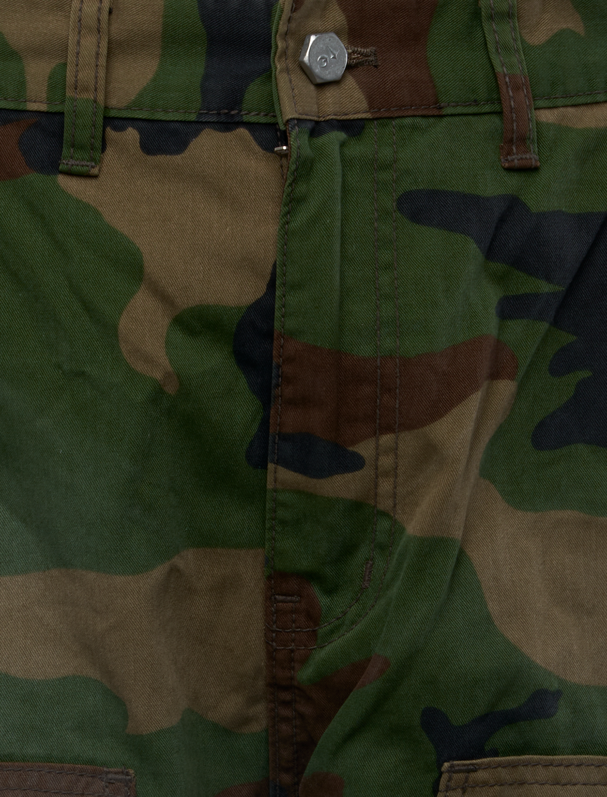 TC TAINTED CAMO SHORTS