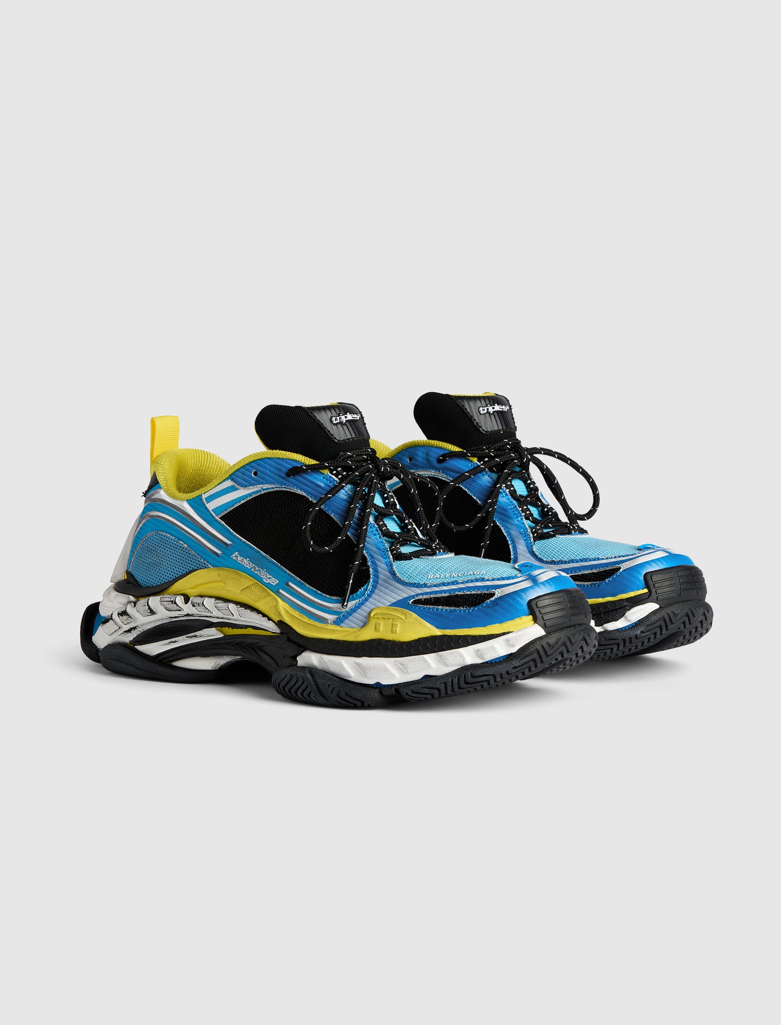 TRIPLE S 2