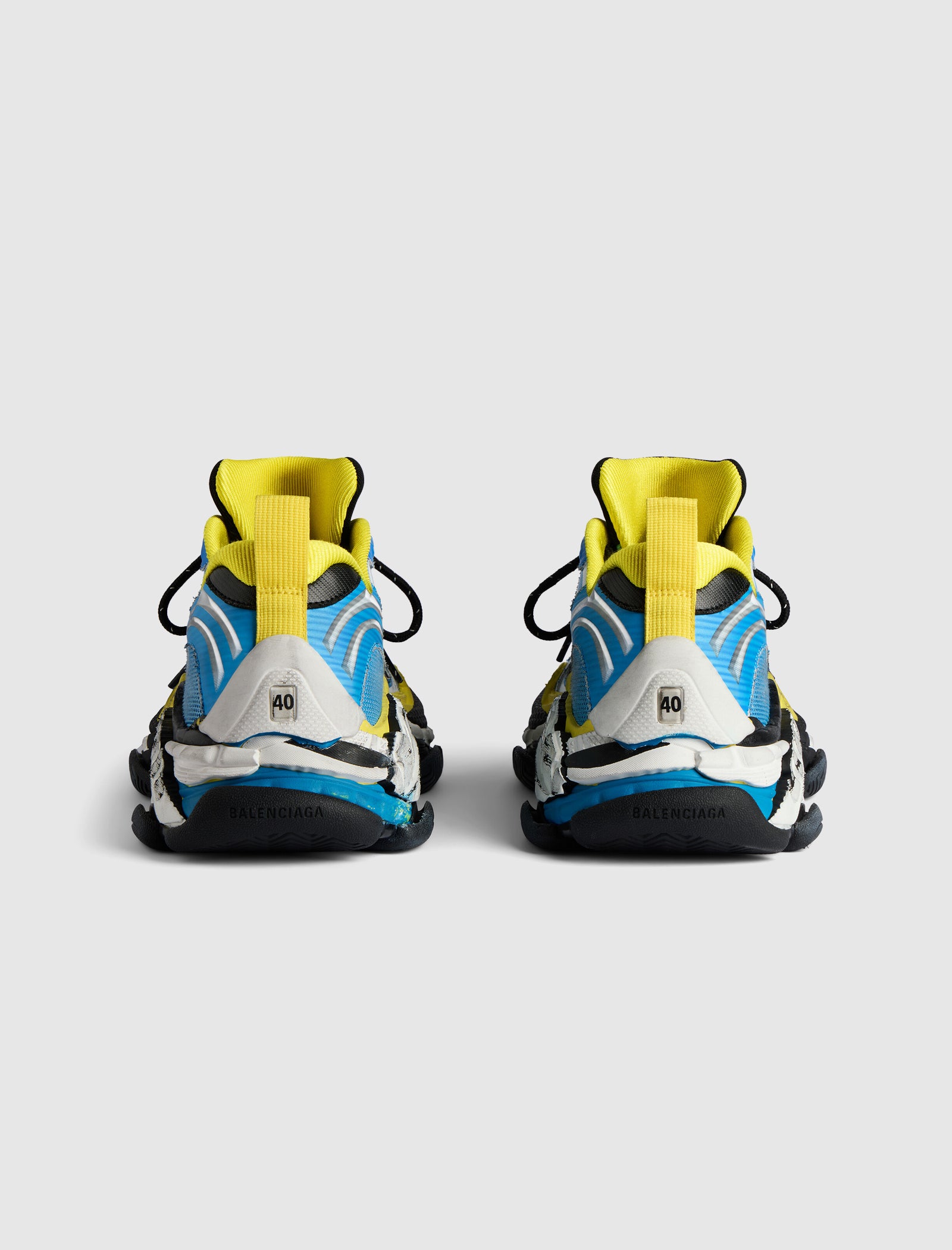 TRIPLE S 2