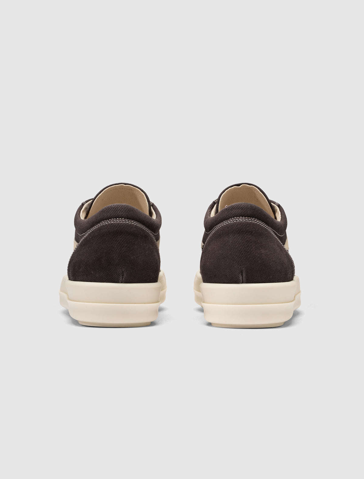 VINTAGE SNEAKS