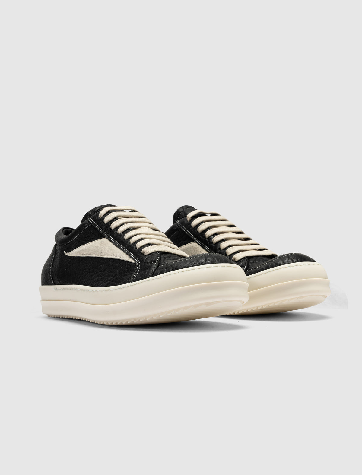 VINTAGE-SNEAKER