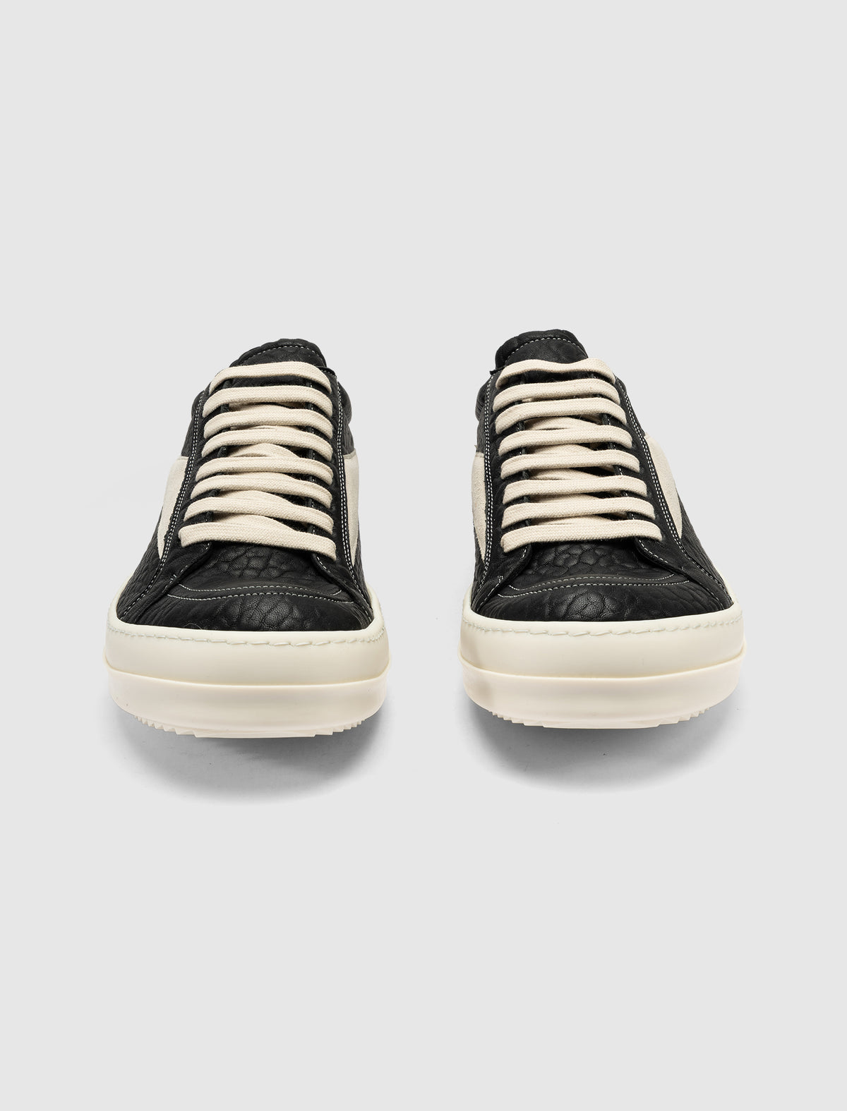 VINTAGE-SNEAKER
