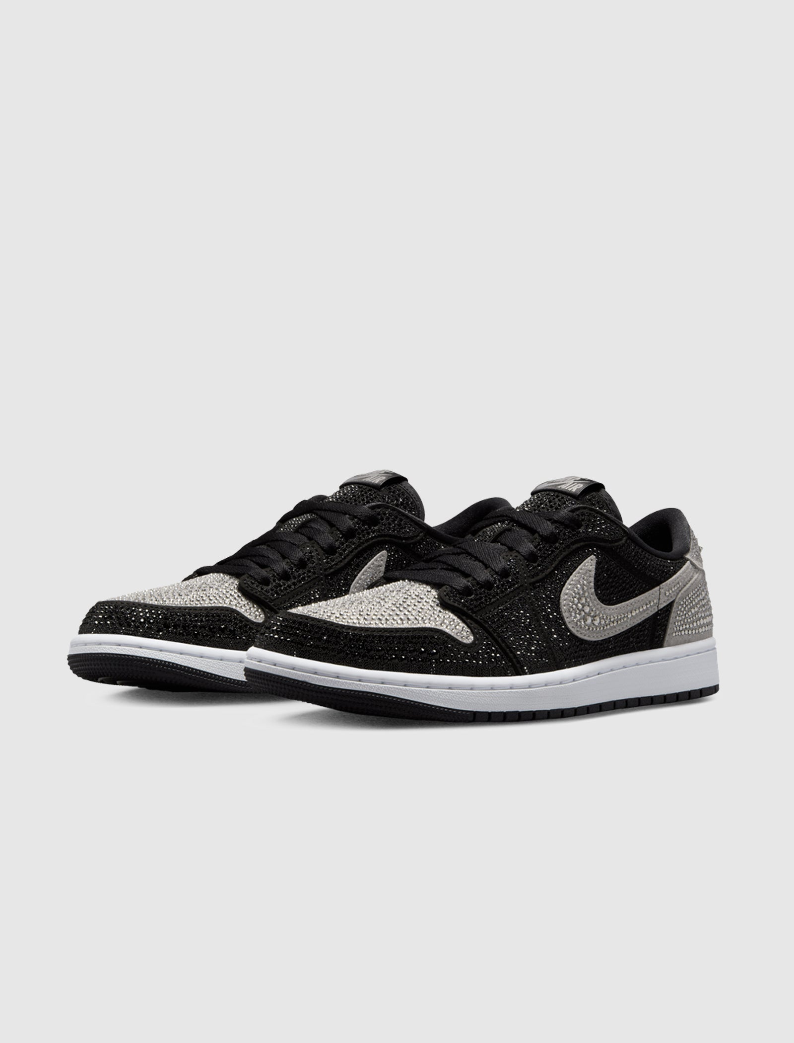 WOMEN'S SWAROVSKI X AIR JORDAN 1 RETRO LOW OG "STEALTH"