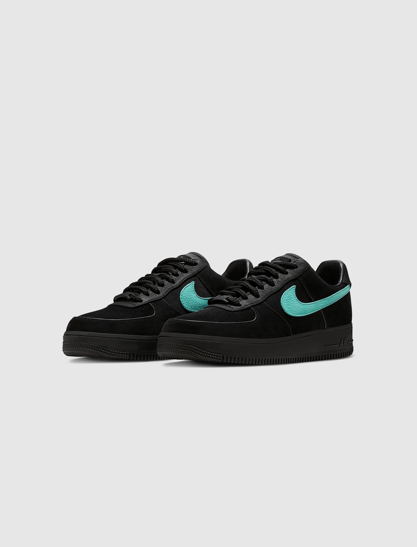 The Tiffany & Co. x Nike Air Force 1 Low 1837 Releases March 2023 - Sneaker  News