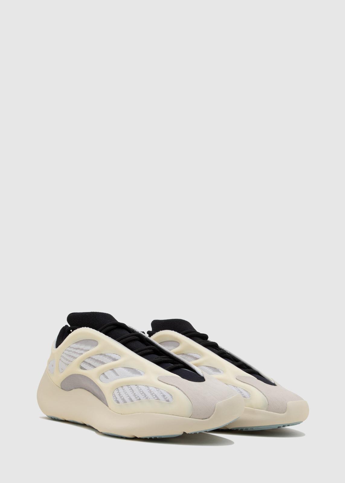 ADIDAS: YEEZY 700 V3 "AZAEL" [WHITE]
