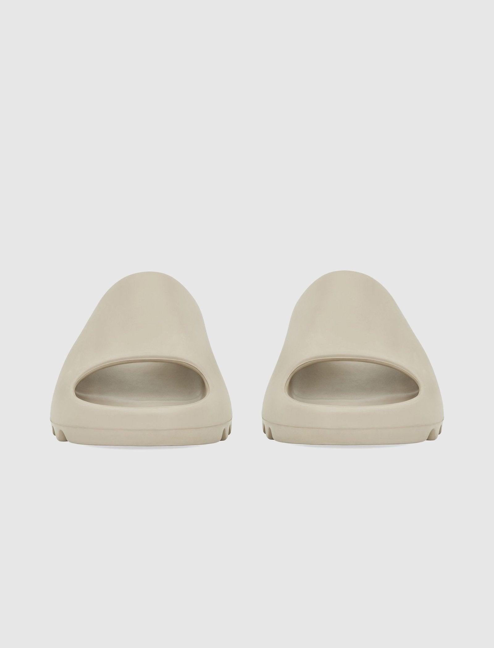 YEEZY SLIDE "PURE"