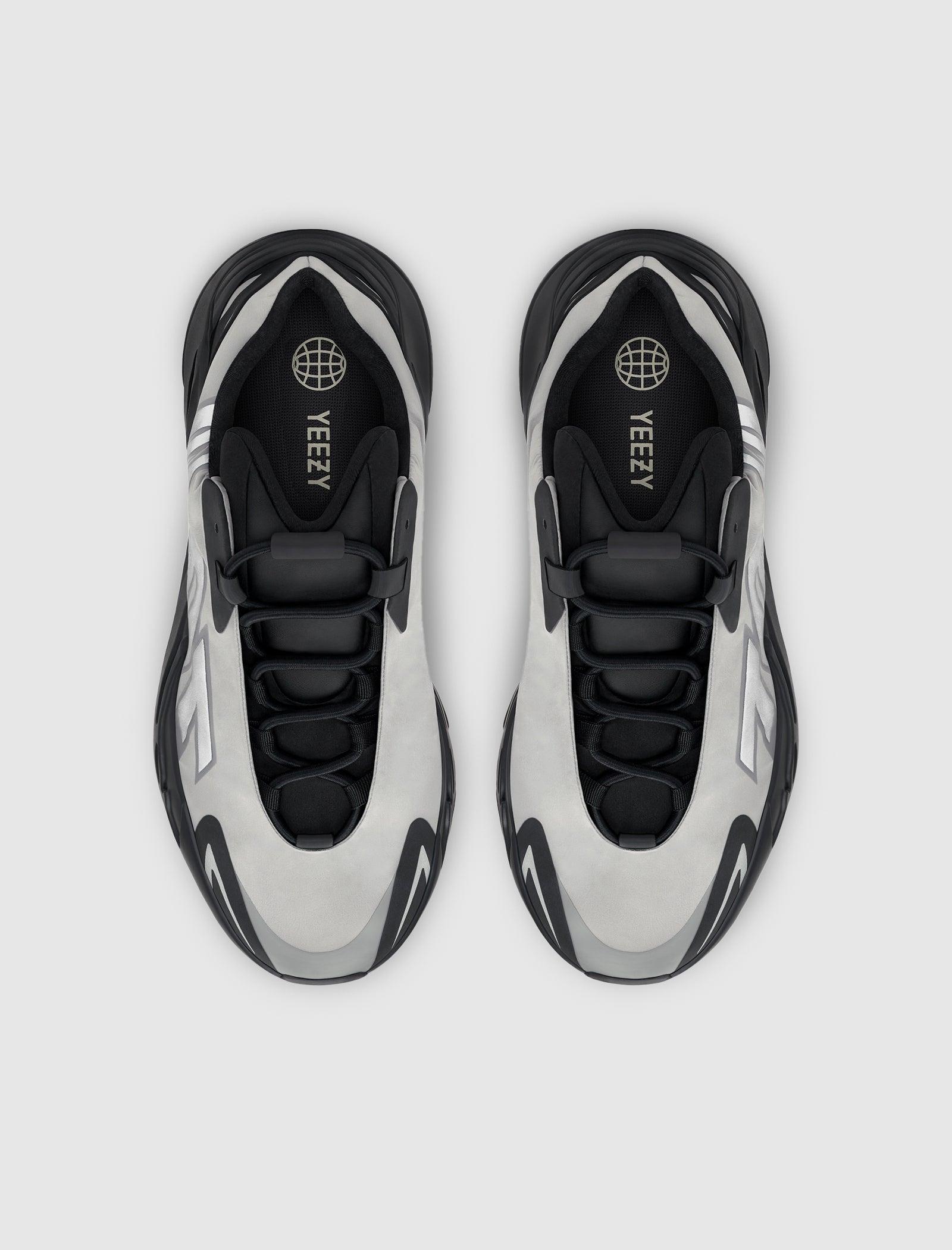YEEZY 700 MNVN "GEODE"