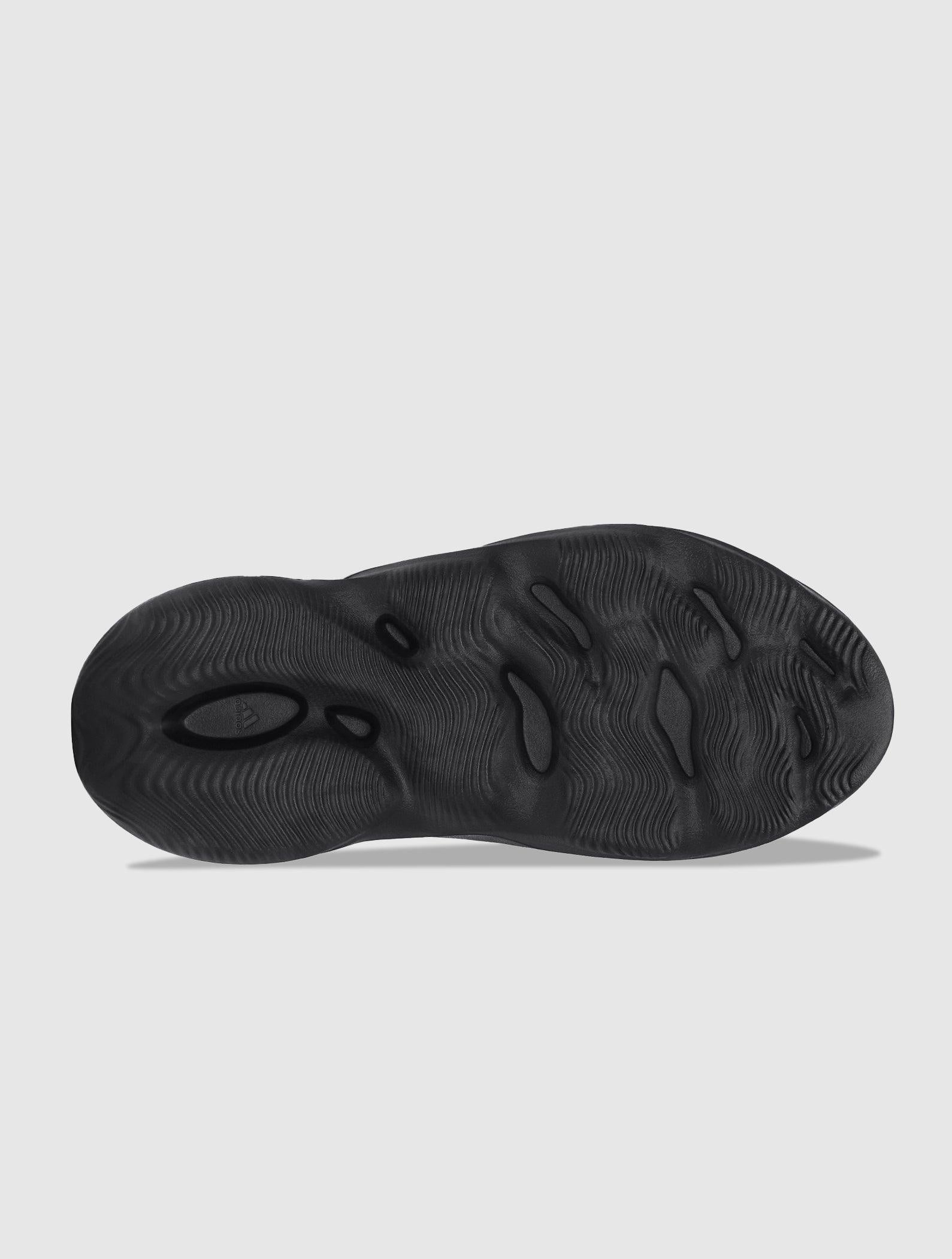 YEEZY FOAM RUNNER "ONYX"