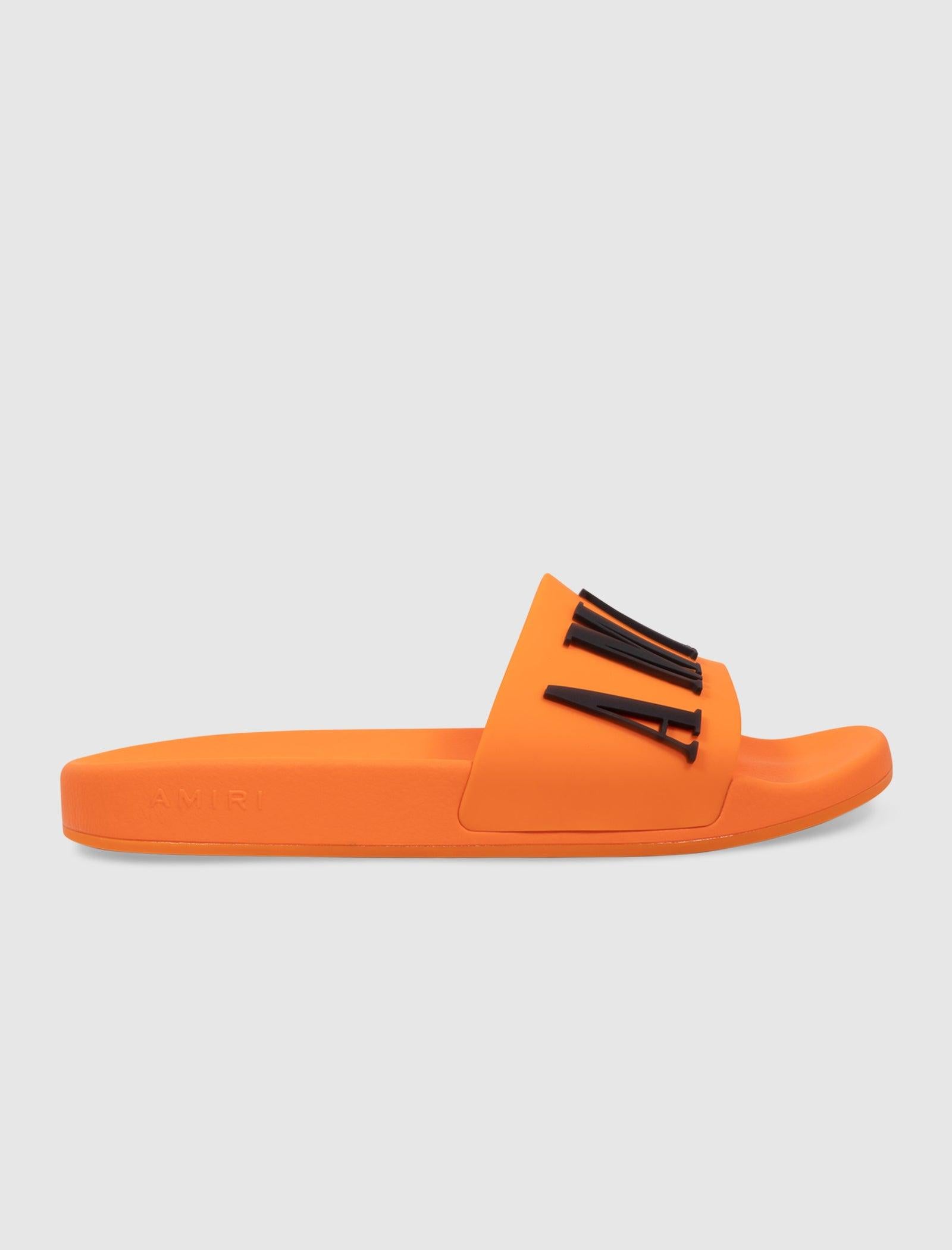 RUBBER SLIDES - A Ma Maniere